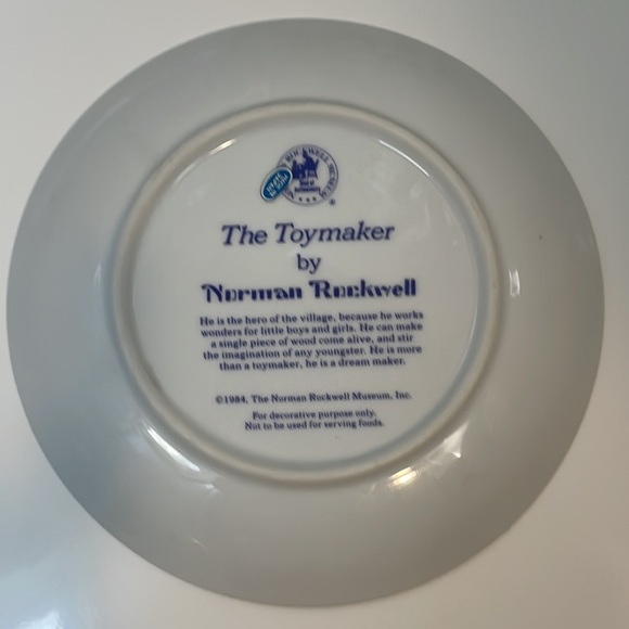 NORMAN ROCKWELL (SET OF THREE) PORCELAIN PLATES - Picture 9 of 11